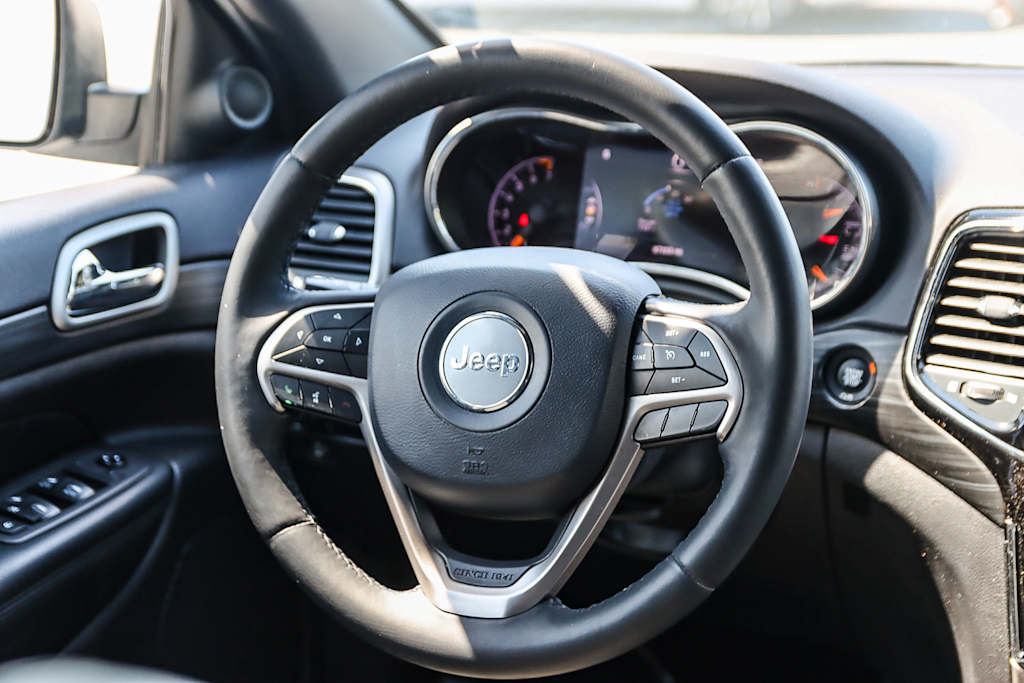 Thumbnail: 2019 Jeep Grand Cherokee - 8