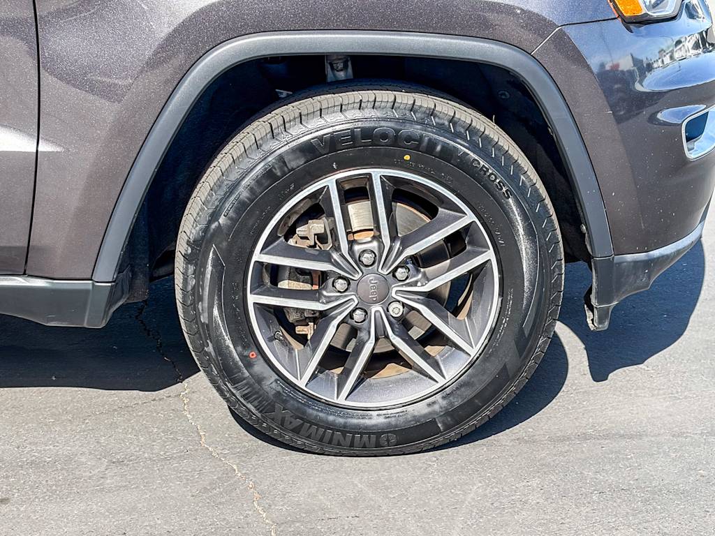 Thumbnail: 2019 Jeep Grand Cherokee - 6