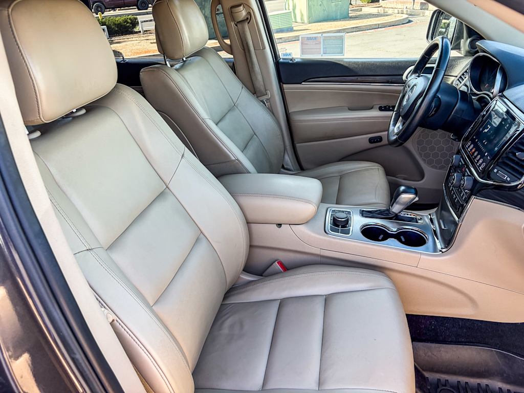 Thumbnail: 2019 Jeep Grand Cherokee - 9