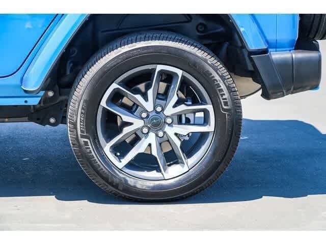 Thumbnail: 2024 Jeep Wrangler - 22