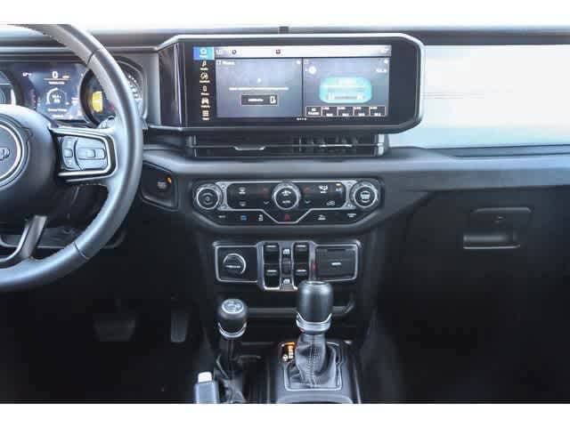 Thumbnail: 2024 Jeep Wrangler - 9