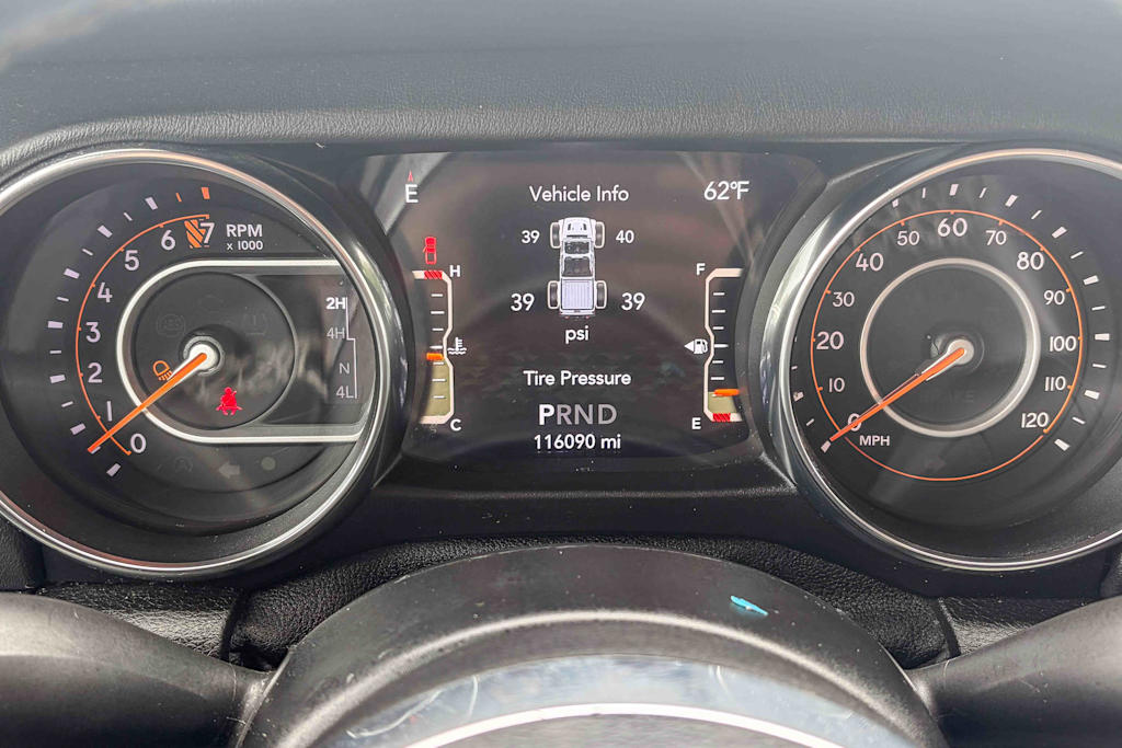 Thumbnail: 2020 Jeep Gladiator - 14