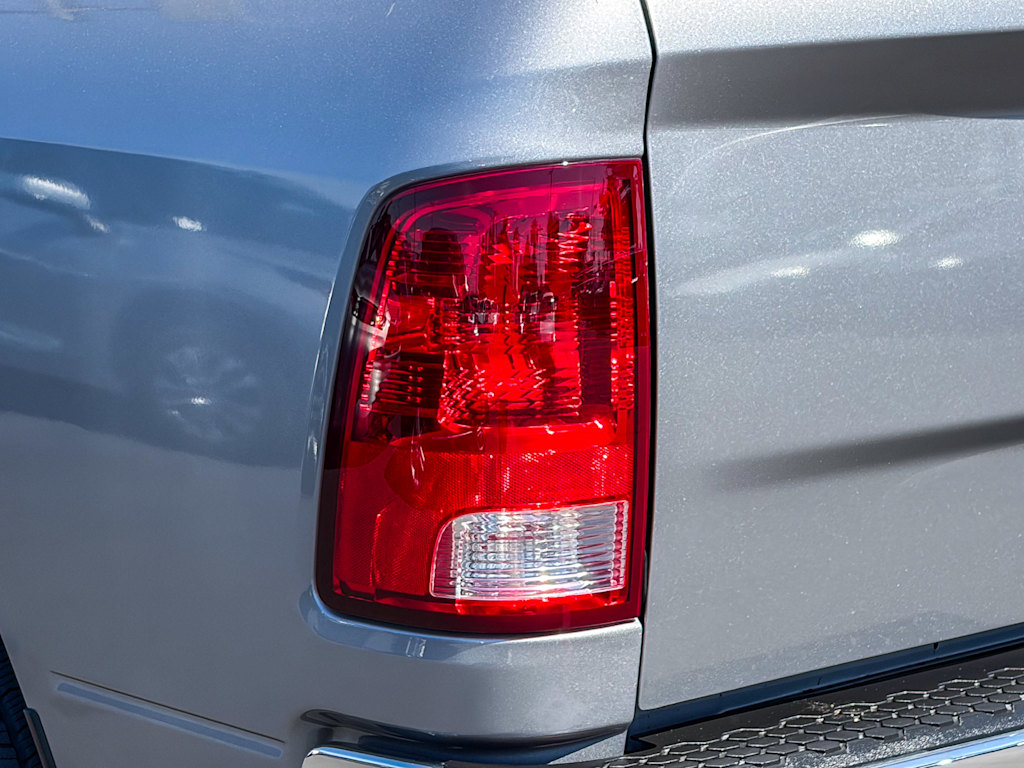 Thumbnail: 2019 RAM 1500 - 19