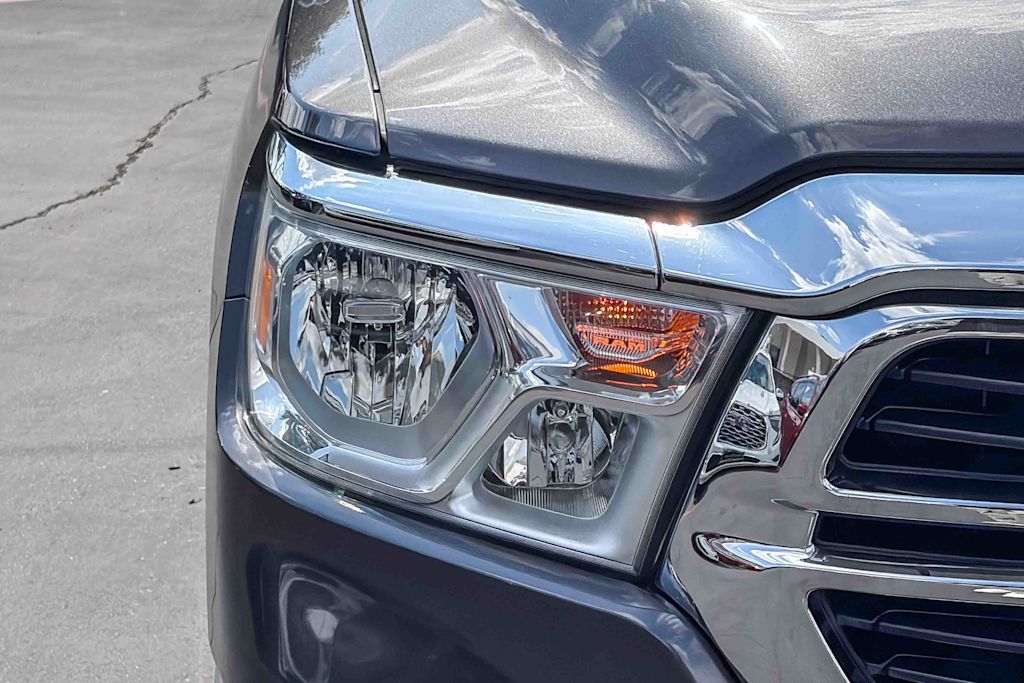 Thumbnail: 2021 RAM 1500 - 17