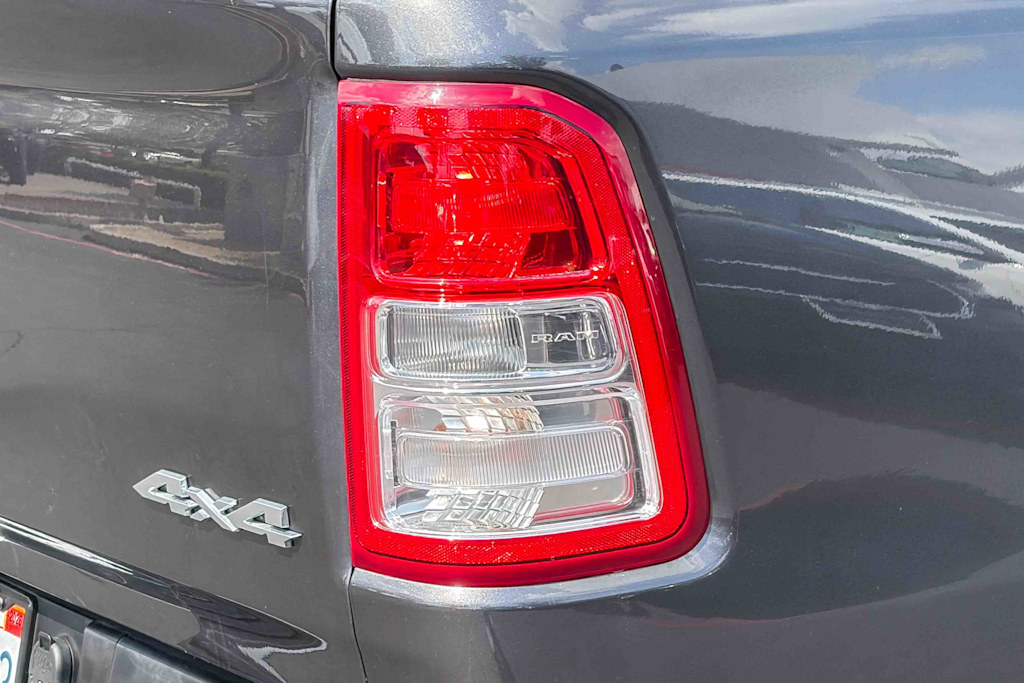 Thumbnail: 2021 RAM 1500 - 18
