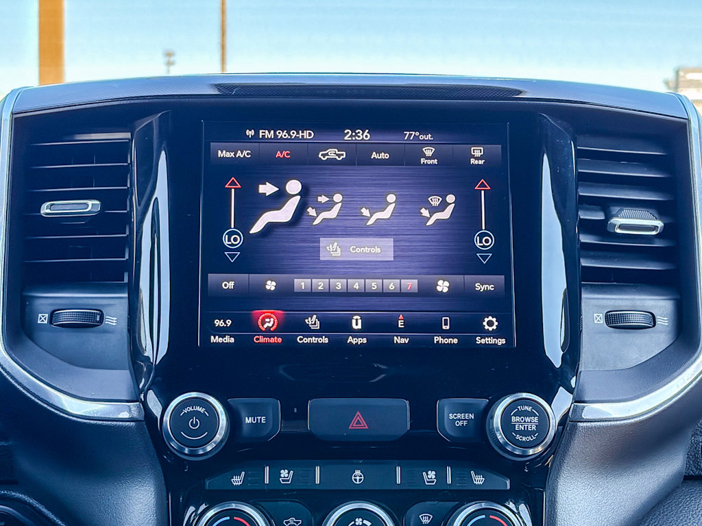 Thumbnail: 2021 RAM 1500 - 21