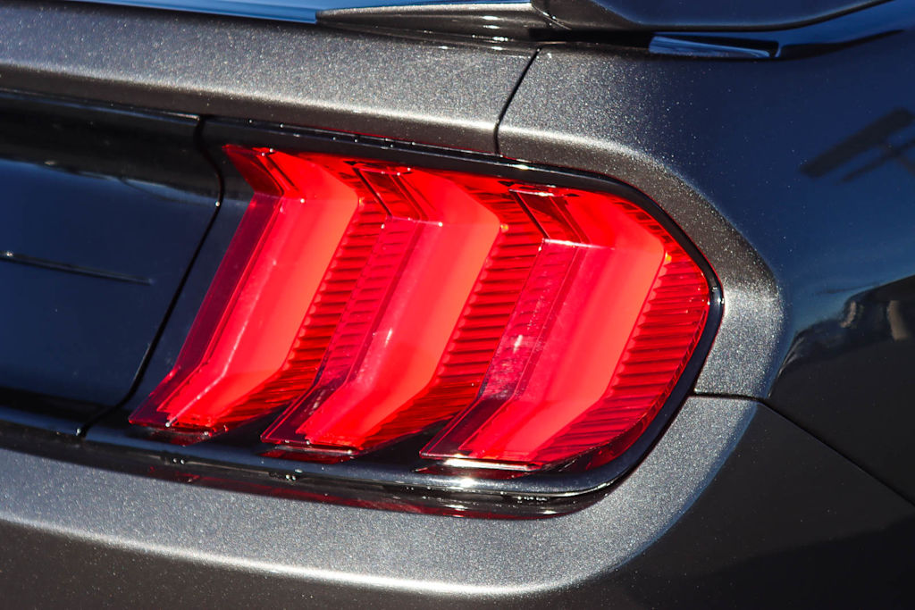 Thumbnail: 2019 Ford Mustang - 11