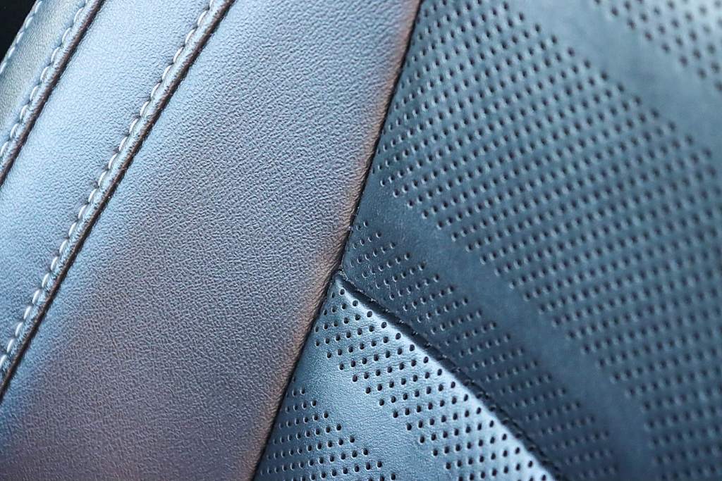 Thumbnail: 2019 Ford Mustang - 26