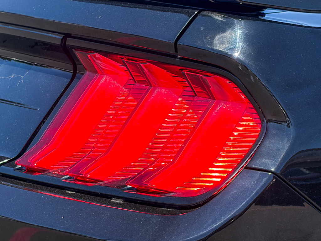 Thumbnail: 2019 Ford Mustang - 20
