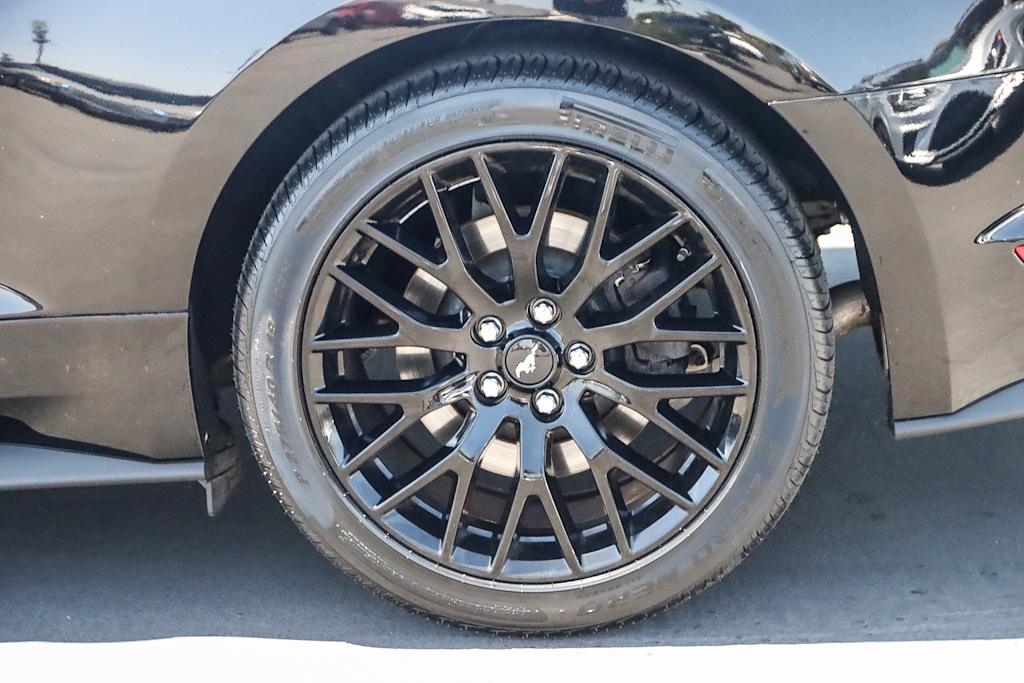 Thumbnail: 2022 Ford Mustang - 22