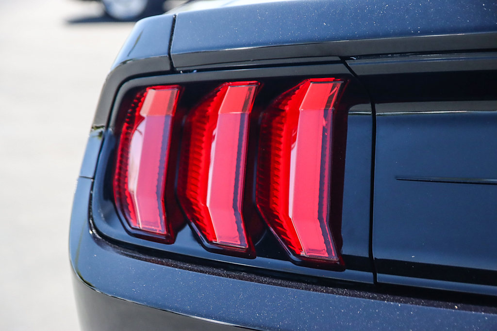 Thumbnail: 2022 Ford Mustang - 21