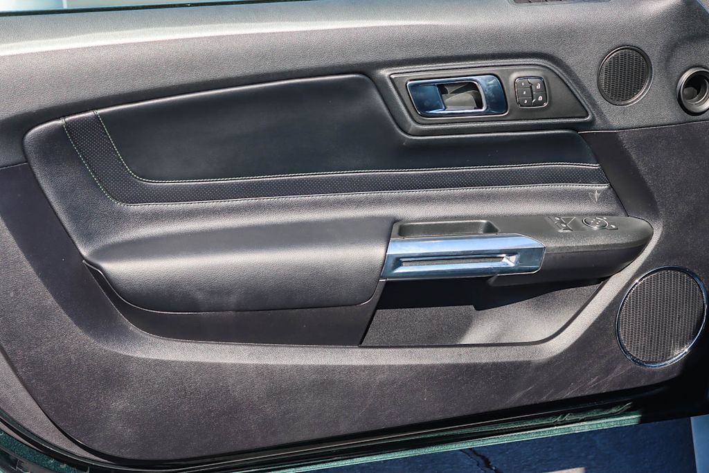 Thumbnail: 2019 Ford Mustang - 21