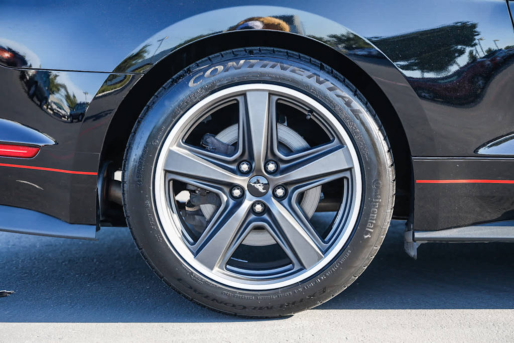 Thumbnail: 2022 Ford Mustang - 7