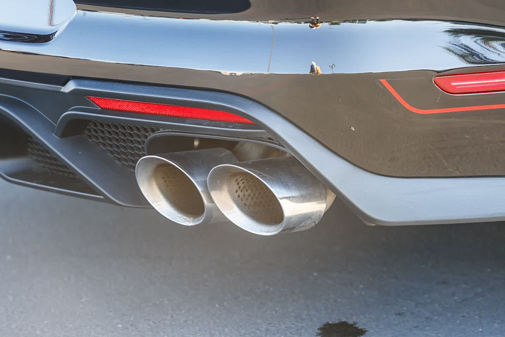 Thumbnail: 2022 Ford Mustang - 6