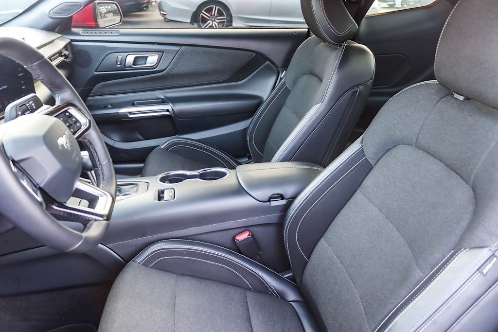 Thumbnail: 2024 Ford Mustang - 10