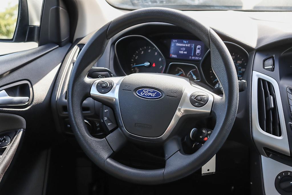 2014 Ford Focus SE 8