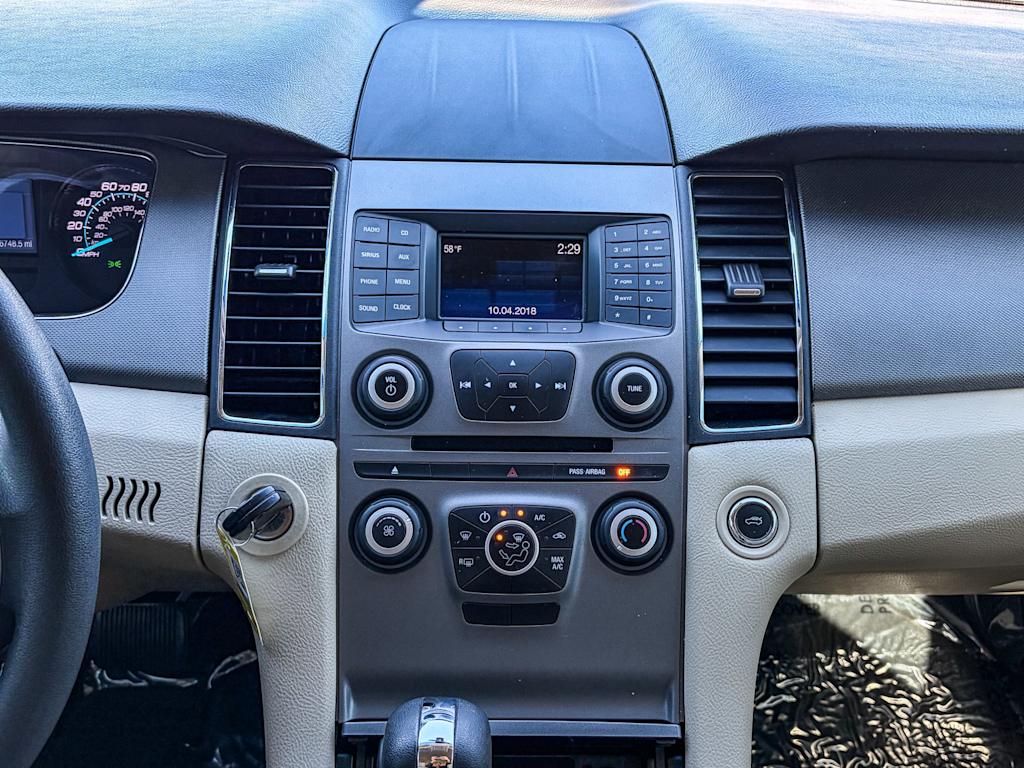 Thumbnail: 2018 Ford Taurus - 12