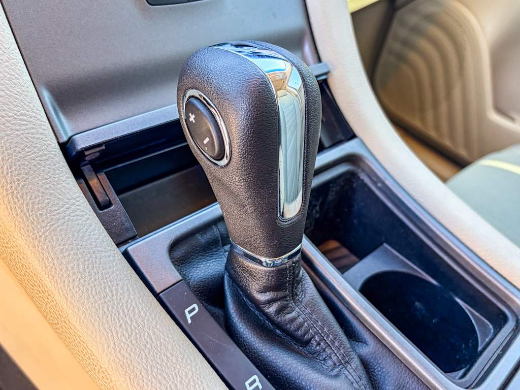 Thumbnail: 2018 Ford Taurus - 13