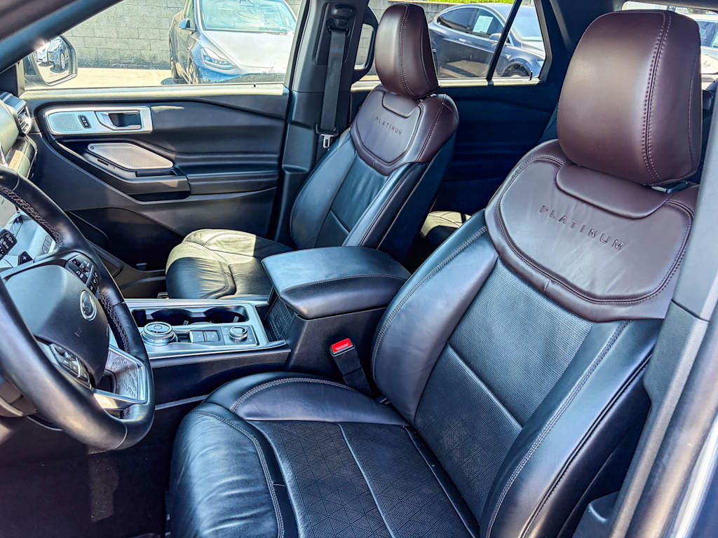 Thumbnail: 2020 Ford Explorer - 10