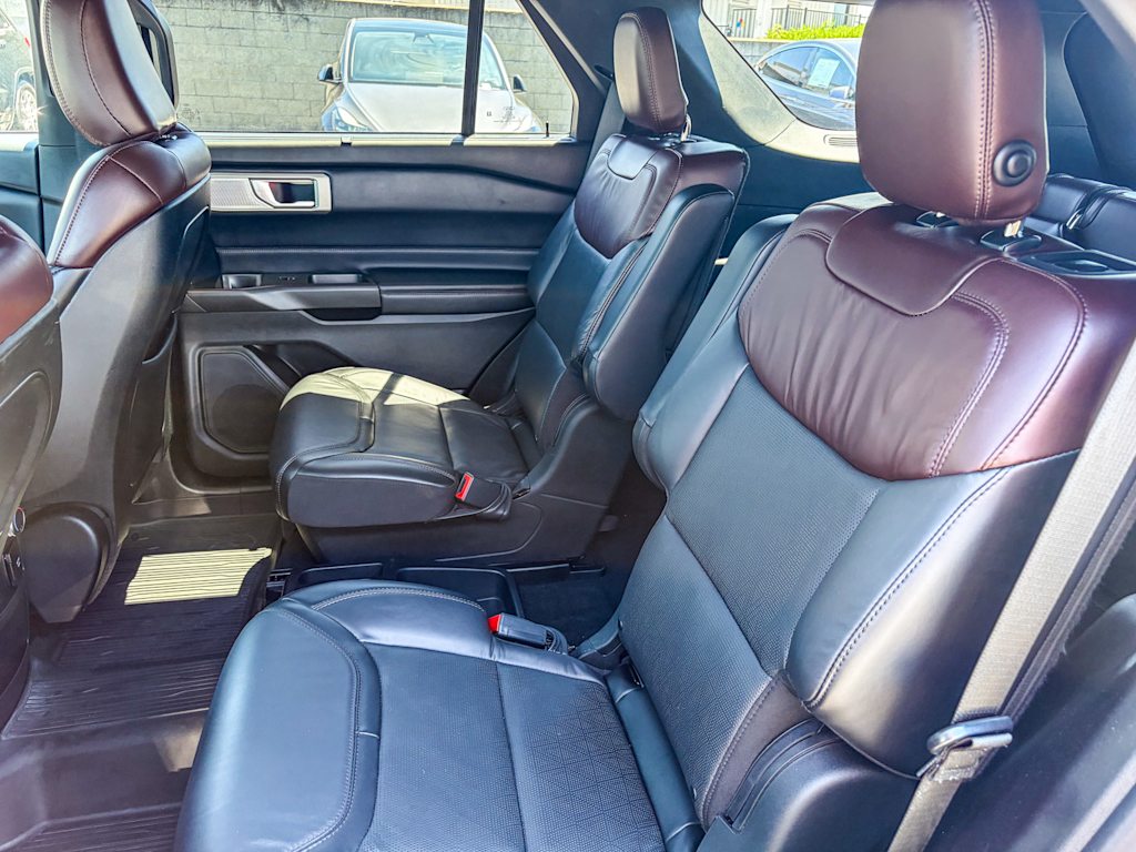 Thumbnail: 2020 Ford Explorer - 11