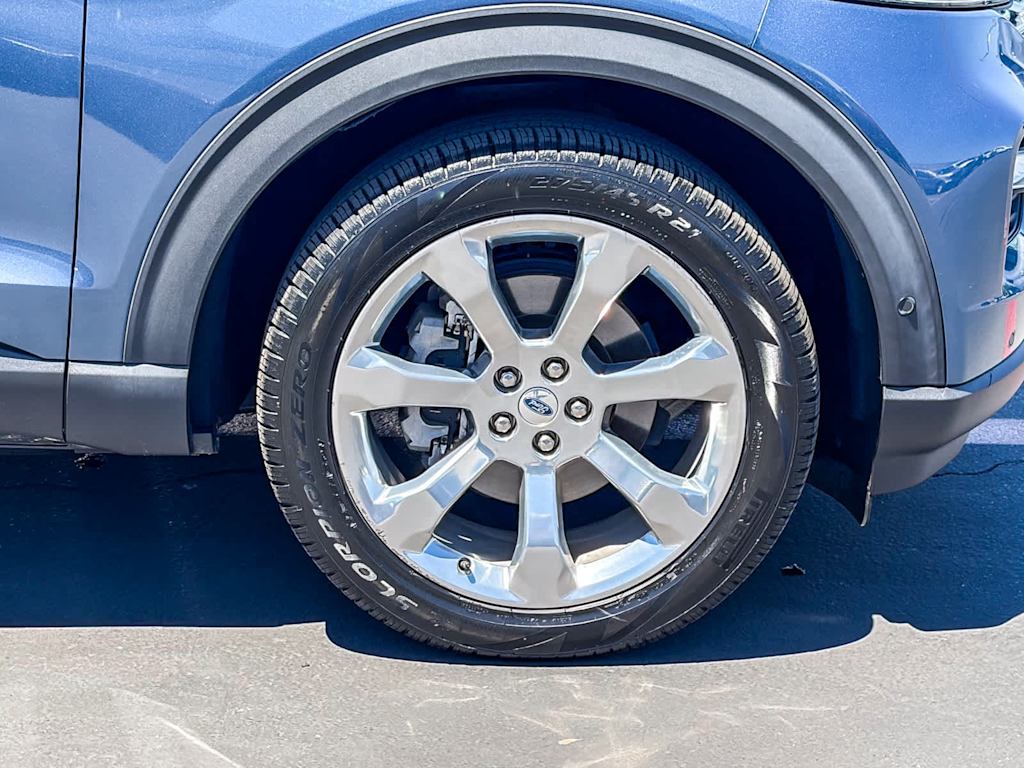Thumbnail: 2020 Ford Explorer - 6