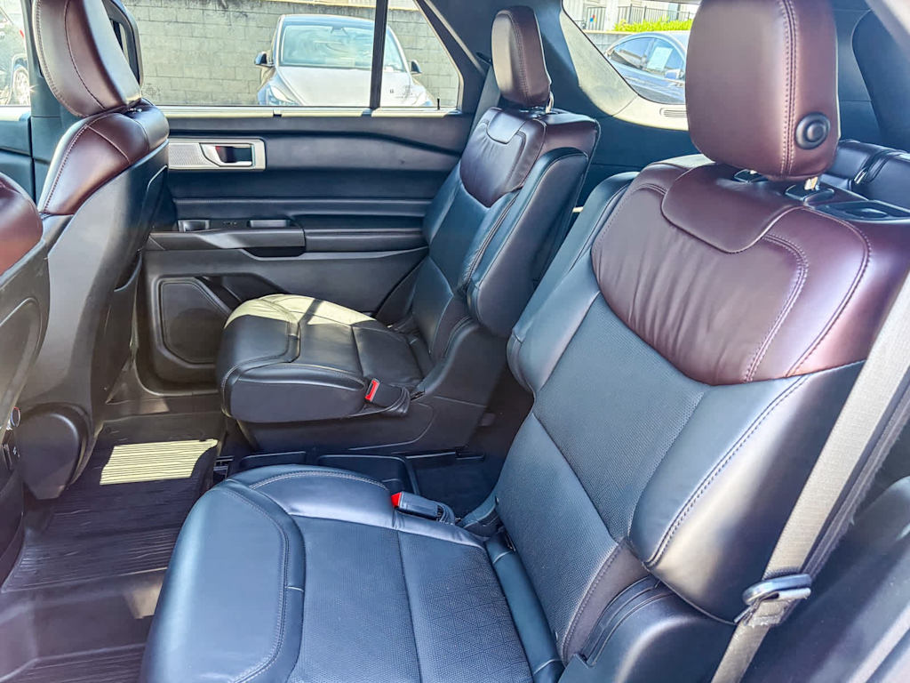 Thumbnail: 2020 Ford Explorer - 11