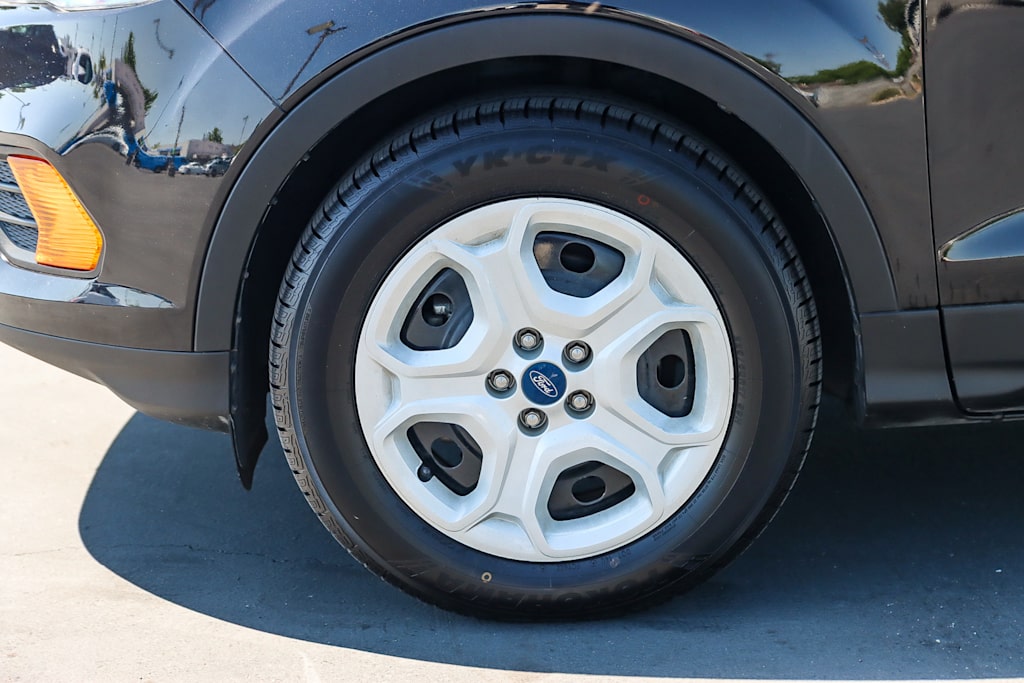 2019 Ford Escape S 6