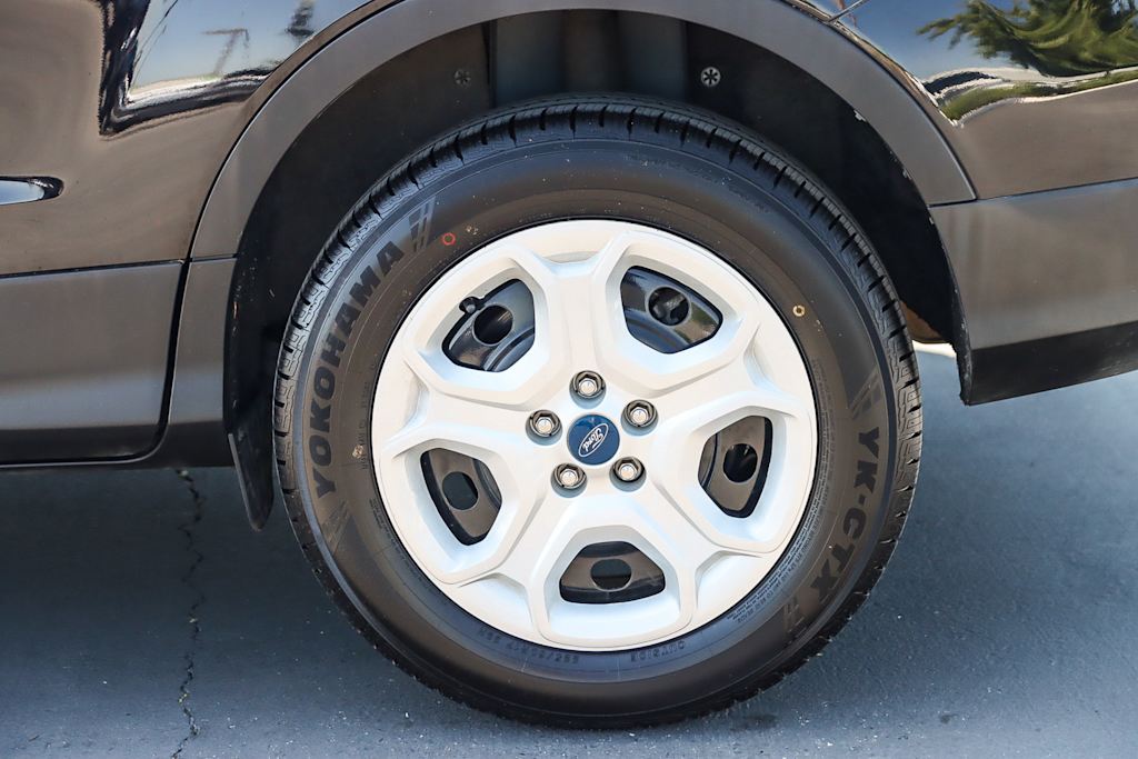2019 Ford Escape S 20