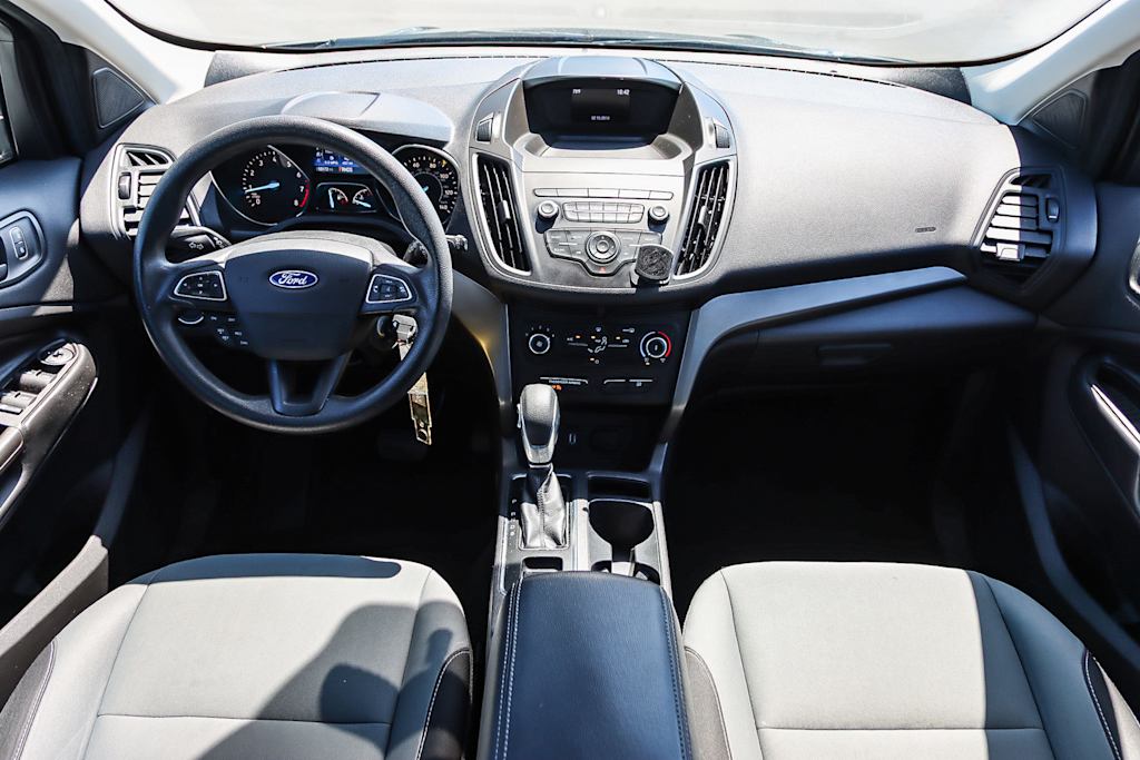 2019 Ford Escape S 2