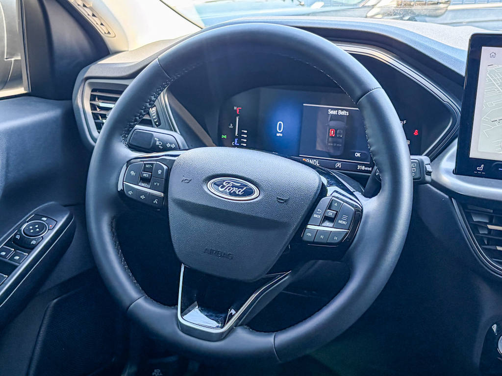 Thumbnail: 2023 Ford Escape - 9