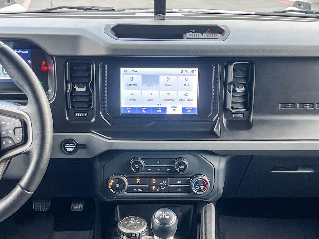 Thumbnail: 2022 Ford Bronco - 13