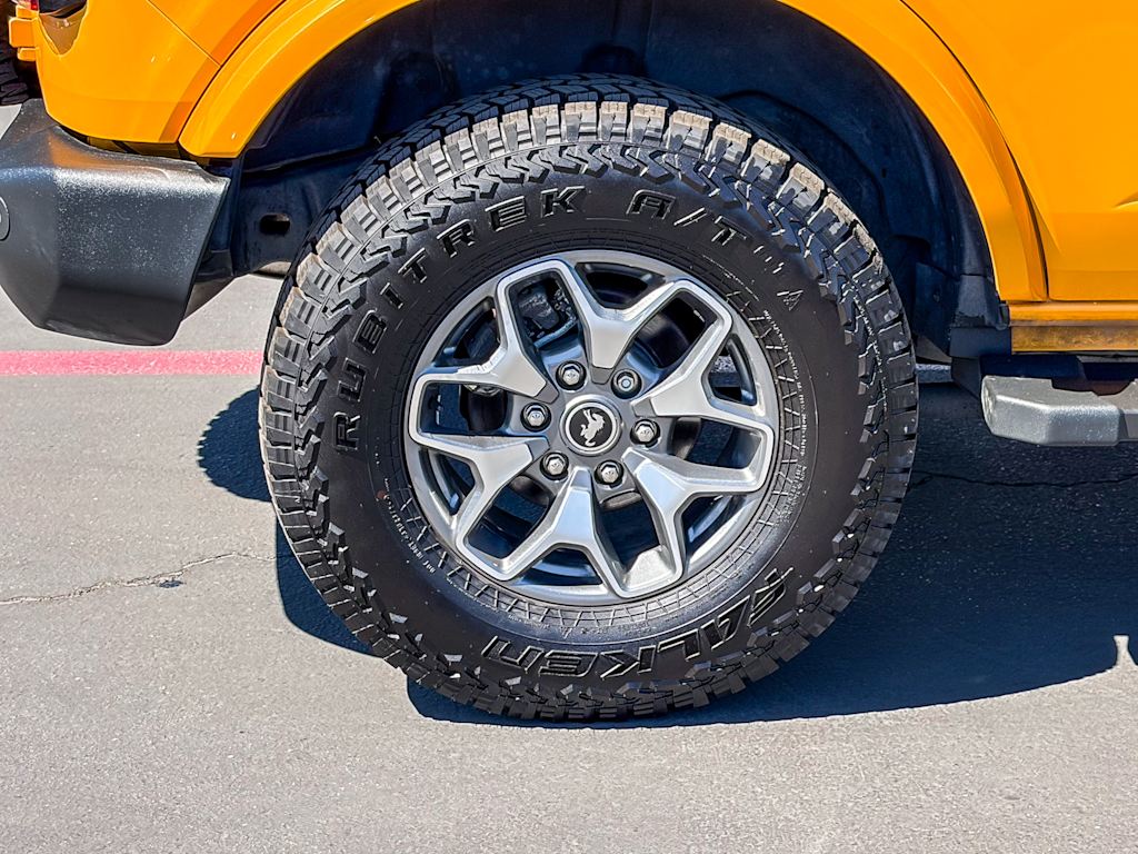 Thumbnail: 2022 Ford Bronco - 19