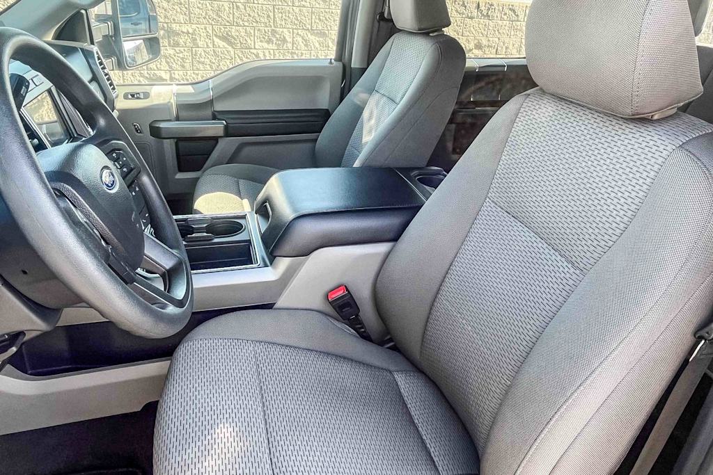 Thumbnail: 2022 Ford F-250 - 10