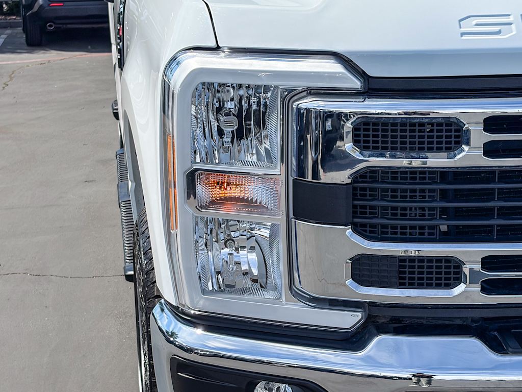 Thumbnail: 2024 Ford F-250 - 17