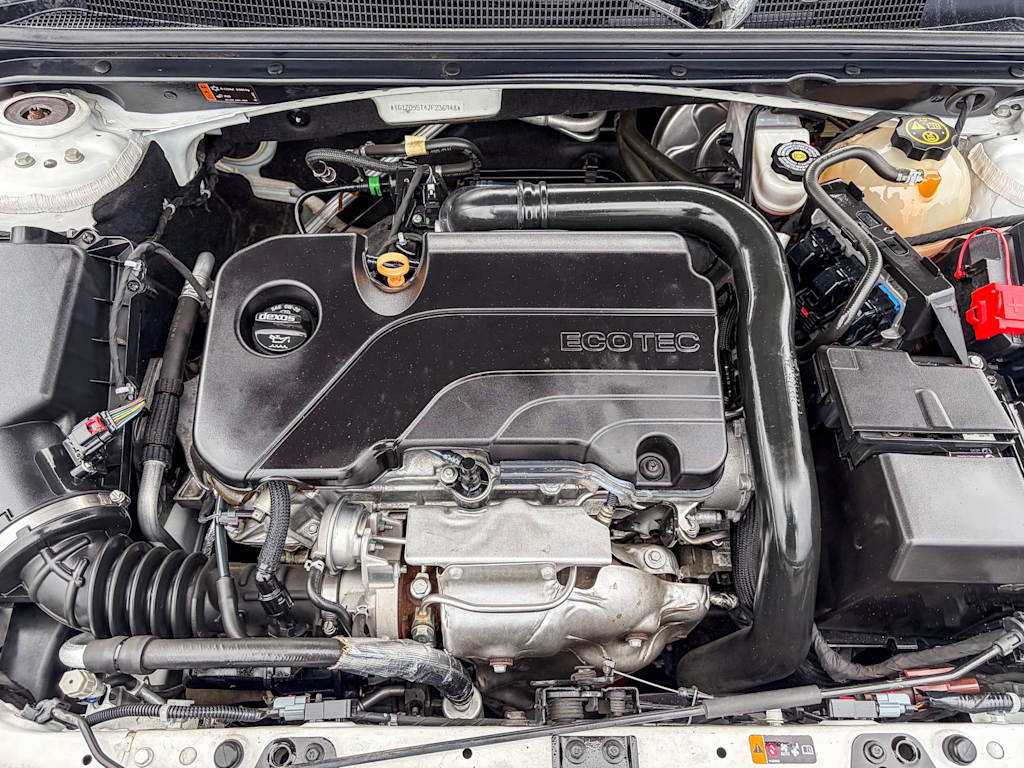 Thumbnail: 2018 Chevrolet Malibu - 7