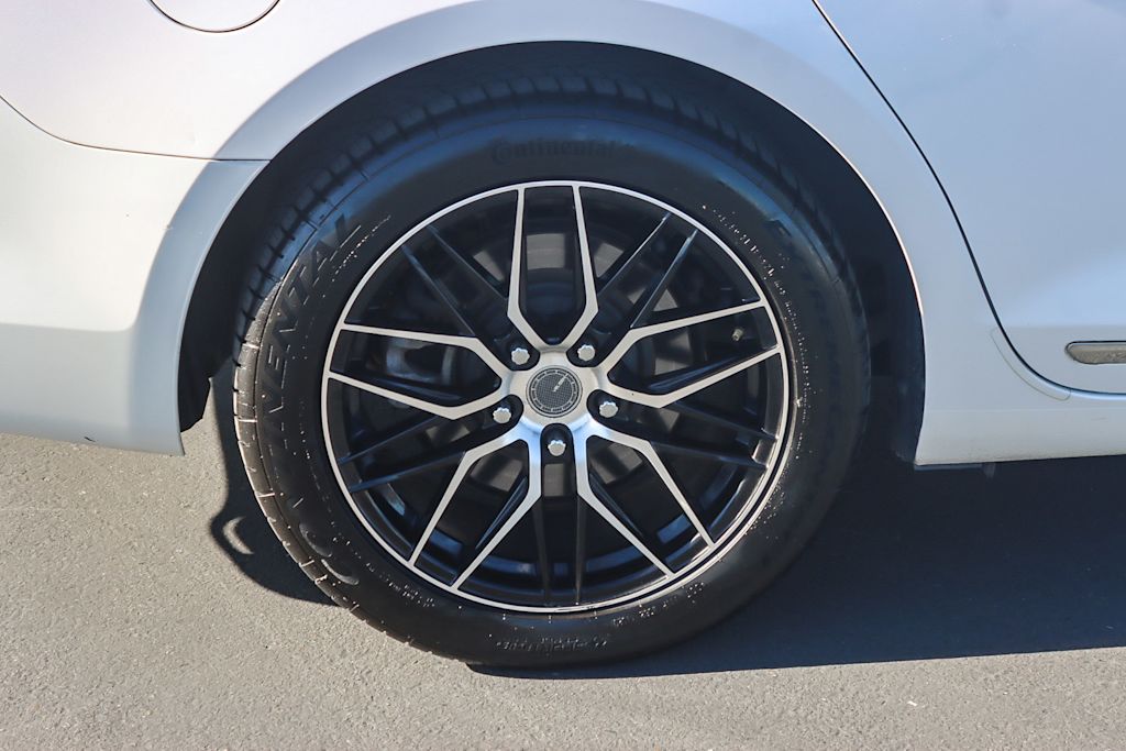 Thumbnail: 2015 Buick LaCrosse - 21