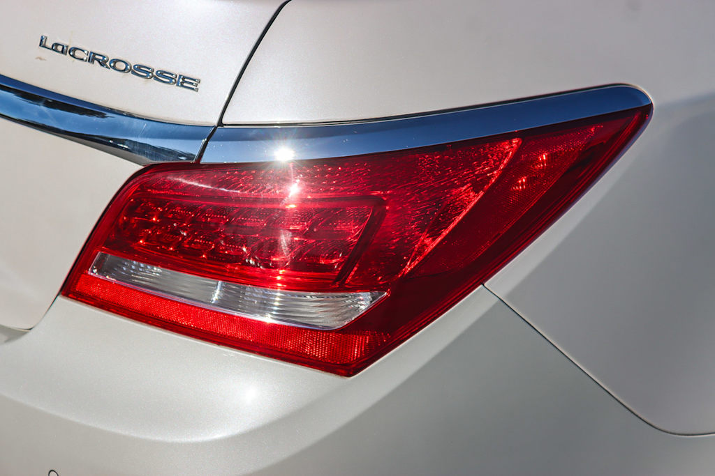 Thumbnail: 2015 Buick LaCrosse - 20