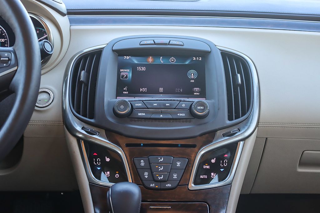 Thumbnail: 2015 Buick LaCrosse - 13