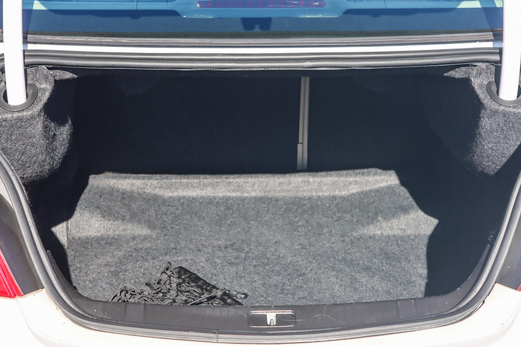 Thumbnail: 2015 Buick LaCrosse - 16