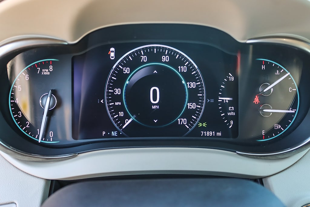 Thumbnail: 2015 Buick LaCrosse - 15