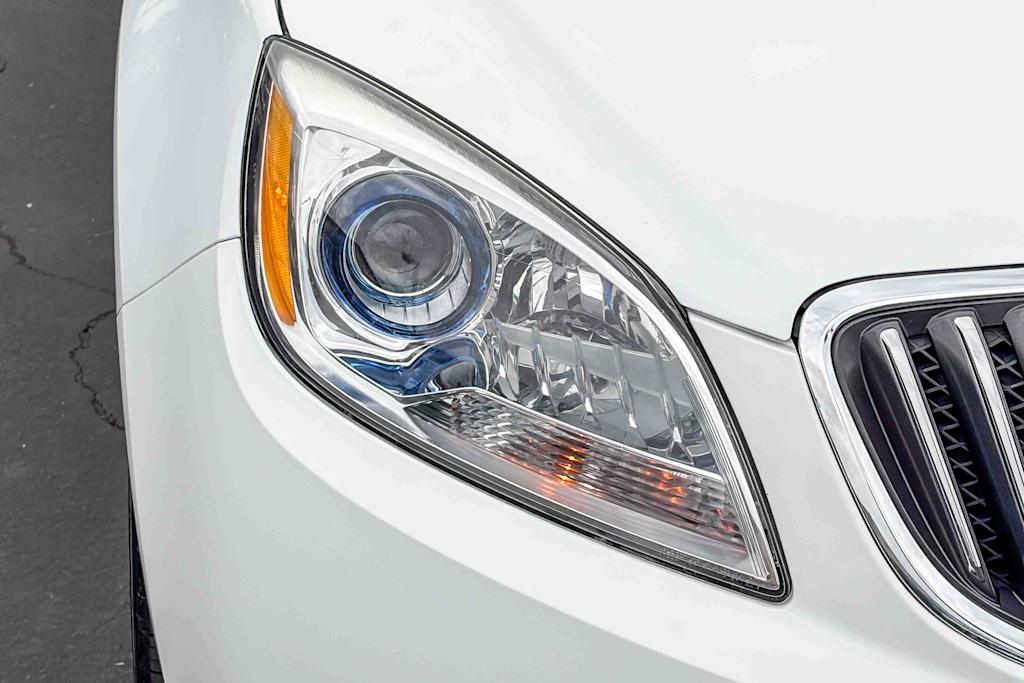 Thumbnail: 2015 Buick Verano - 18