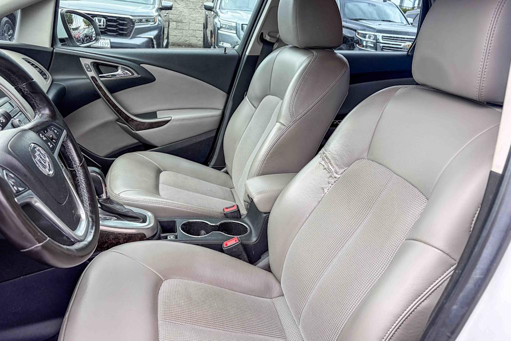 Thumbnail: 2015 Buick Verano - 11