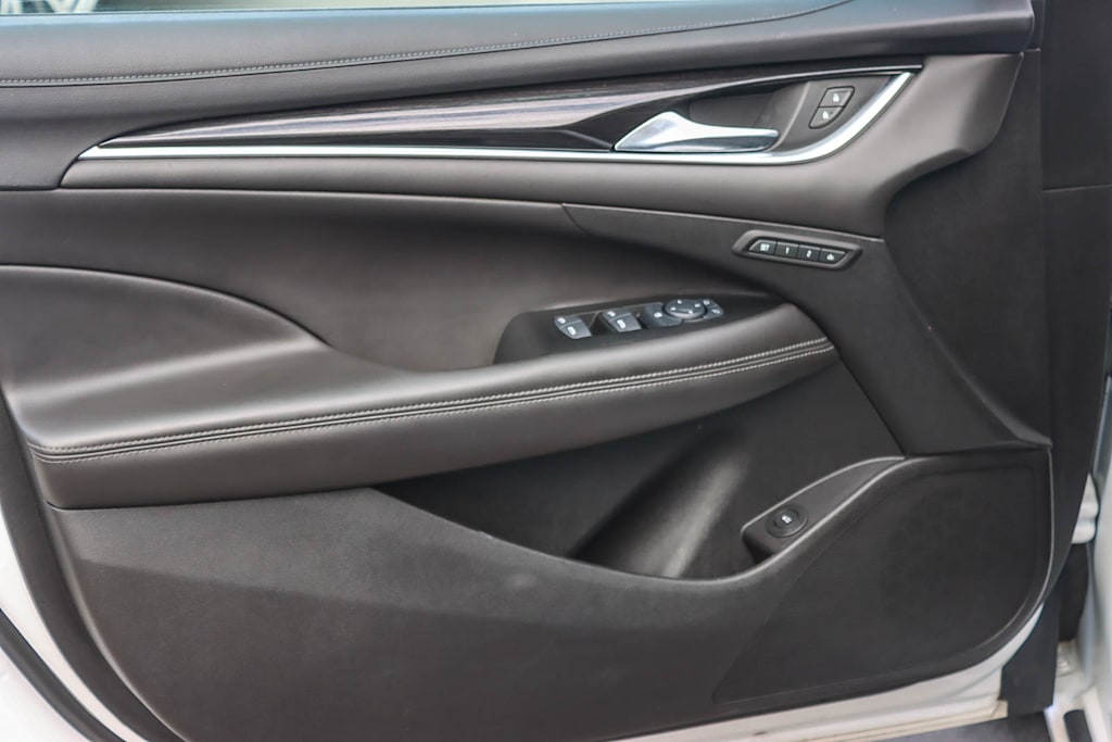 Thumbnail: 2017 Buick LaCrosse - 23