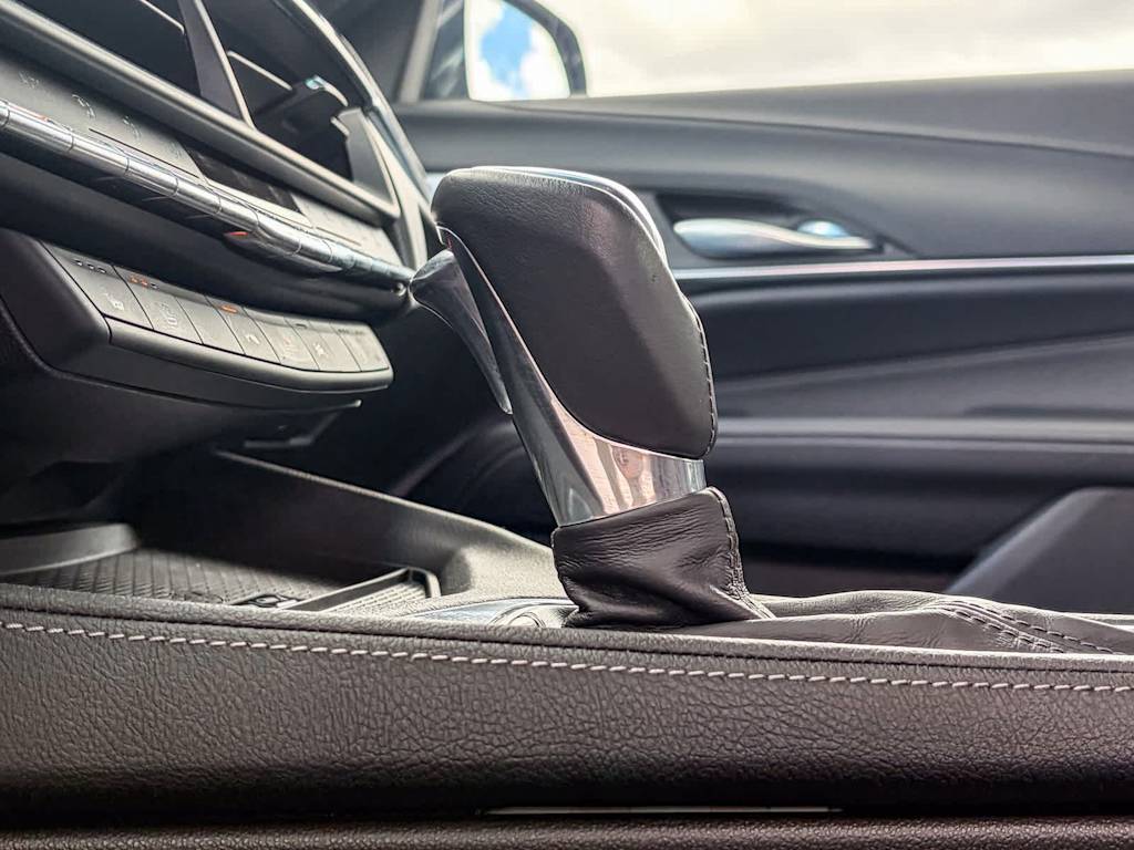 Thumbnail: 2021 Cadillac CT4 - 24