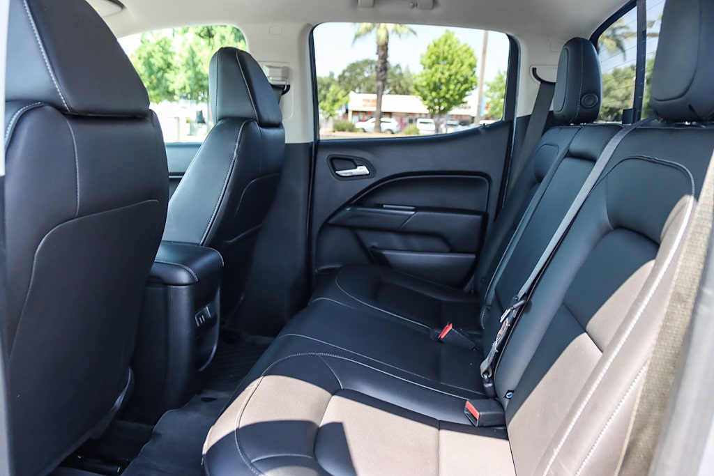 2018 Chevrolet Colorado ZR2 11