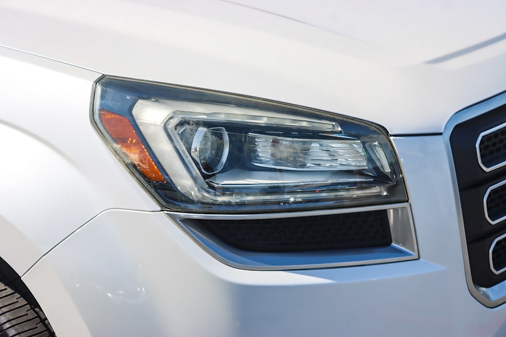 Thumbnail: 2016 GMC Acadia - 19