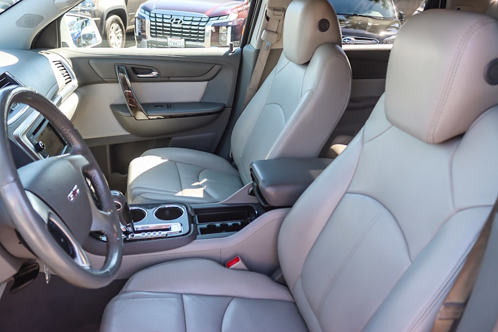 Thumbnail: 2016 GMC Acadia - 10