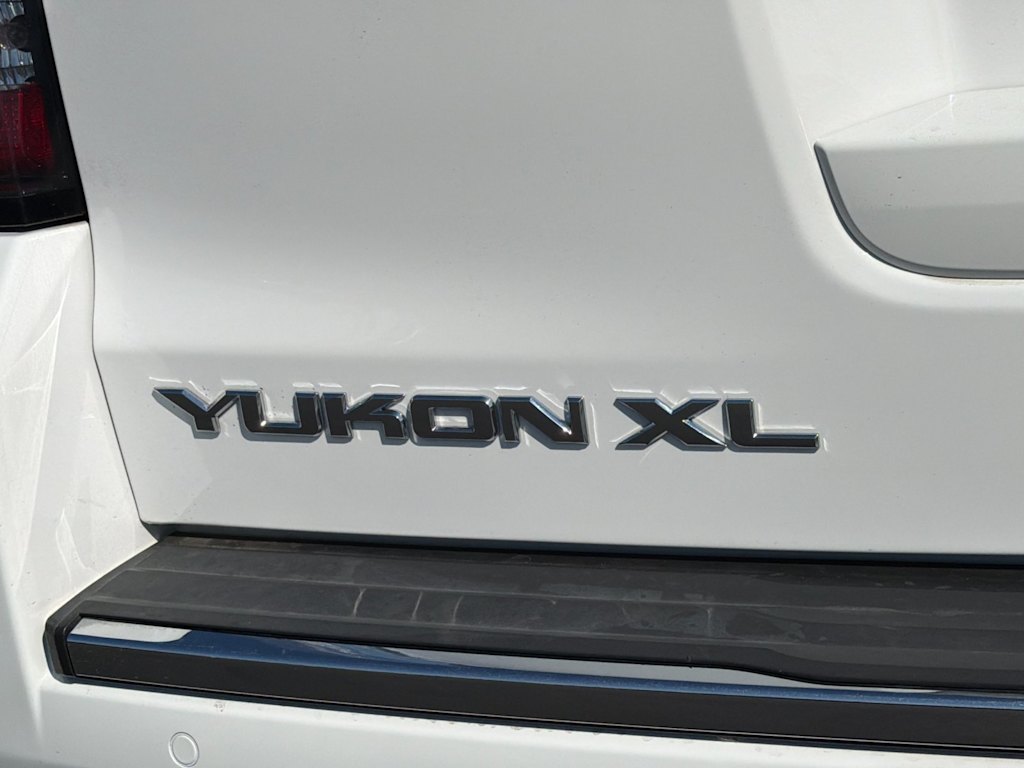 Thumbnail: 2020 GMC Yukon XL - 35