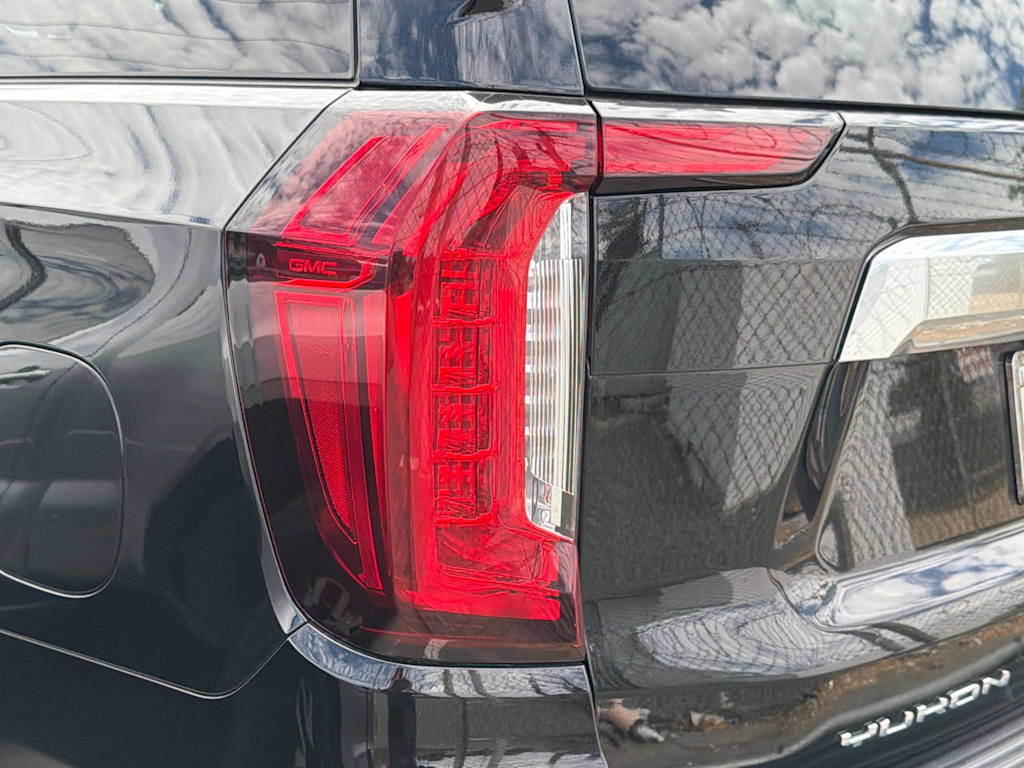 Thumbnail: 2021 GMC Yukon - 13