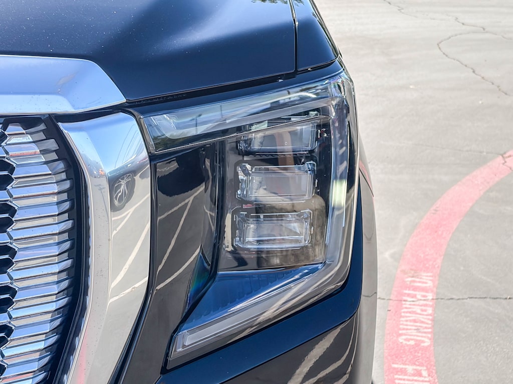 Thumbnail: 2021 GMC Yukon - 20